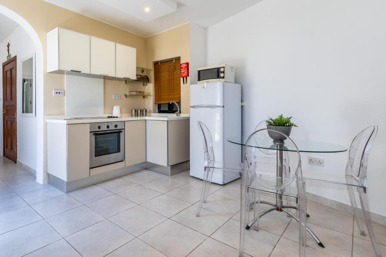 Large Terrace Penthouse Sliema 아파트 외부 사진